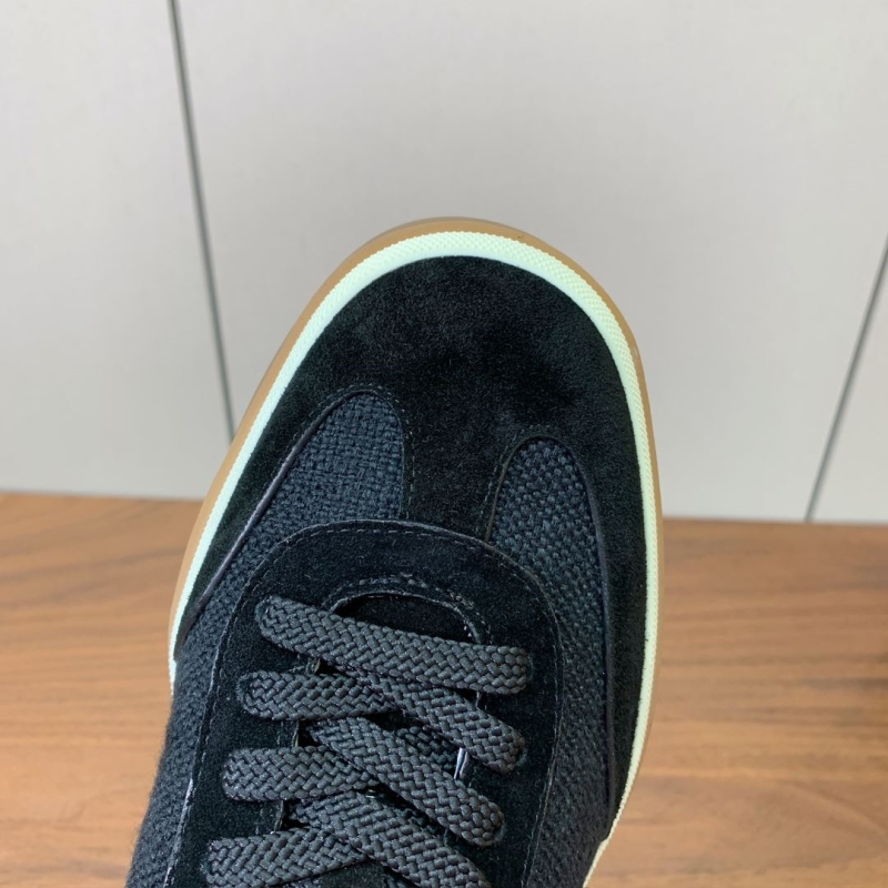 L0r0 P1ana sneakers